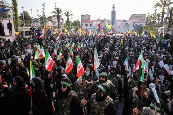 اجتماع بزرگ «بانوان جانفدا» در رشت برگزار شد