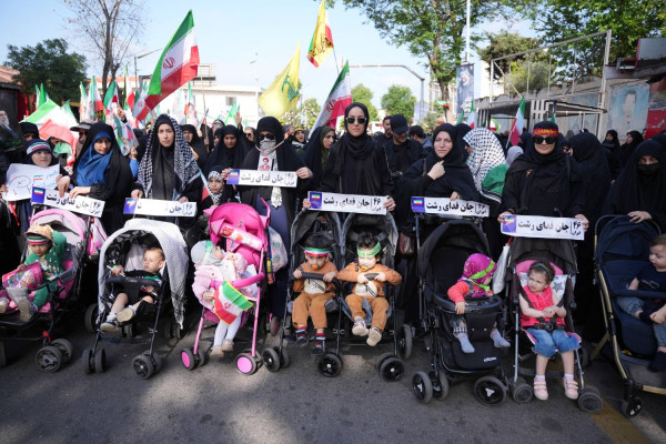 اجتماع بزرگ «بانوان جانفدا» در رشت برگزار شد