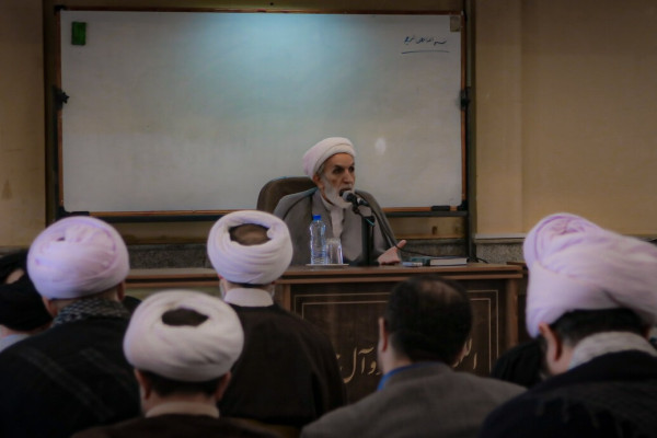 برگزاری جلسه تبیینی جنگ یا صلح