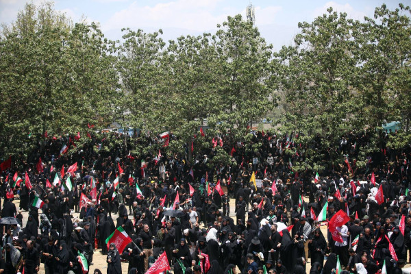 آیین تشییع پیکر مطهر رهبر شهید انقلاب در تهران برگزار شد