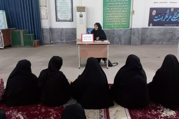 برگزاری کارگاه آموزشی در خانه قرآنی روشنگران نور شهرستان مهران