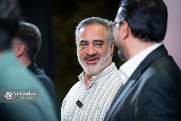 «محفل ستاره‌ها» در میدان انقلاب برپا شد