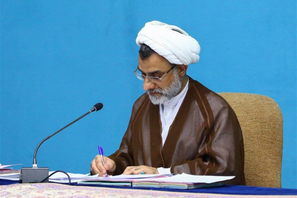 تقدیر دبیر شورای عالی انقلاب فرهنگی از نقش‌آفرینی حوزه هنری در روایت مظلومیت شهدای میناب