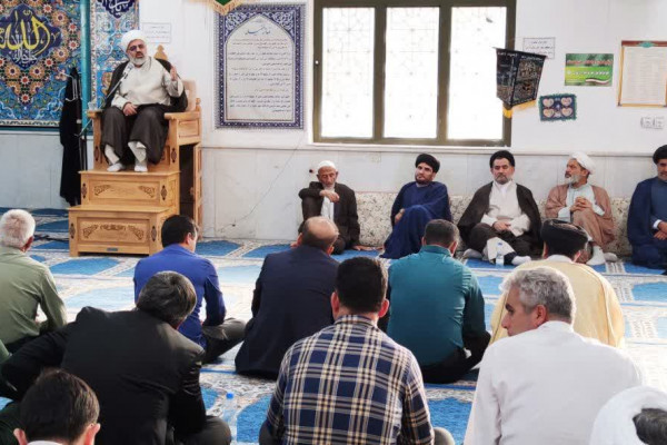 مدیرکل تبلیغات اسلامی فارس: در بین‌الطلوعین باید ناصر دین خدا باشیم