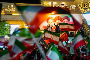 از زنجیره ۲۵ کیلومتری کاروان خودرویی تا طنین نوای «چمر»